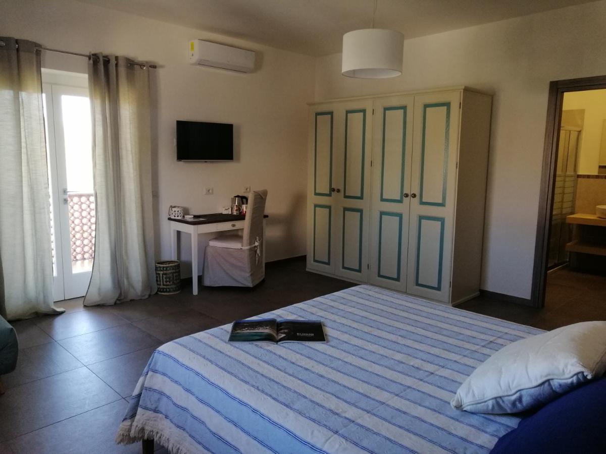אולביה Maison Kaina מראה חיצוני תמונה
